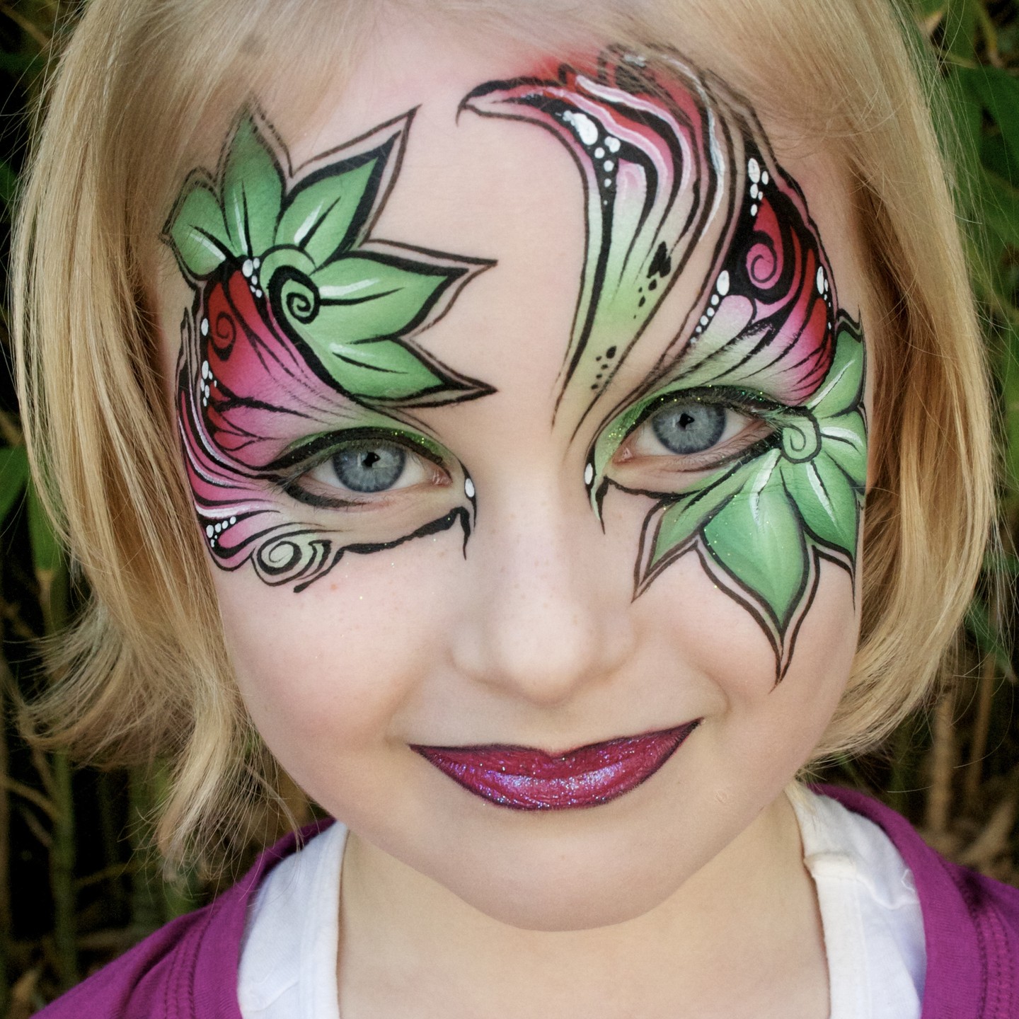 Throwback Thursday! One of my absolute favourites, from 2012 on the lovely Miss J. 

#throwbackthursday #facepainter #facepainting #melbournefacepainter #melbournefacepainting #butterflyfacepainting #looneybinproducts#melbournekidsparties #melbournekidsparties #facepaintersofinstagram #onestrokefacepainting #fpa #melbourneballoontwister #balloontwistingmelbourne
#lovemyjob #mehronprisma #balloontwistermelbourne